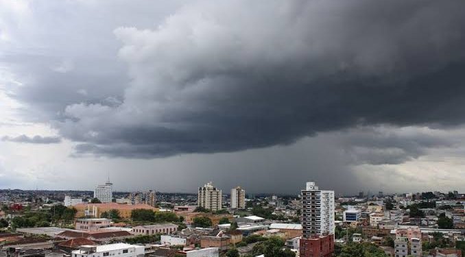 Previsão de chuva intensa neste domingo de Páscoa, alerta Inmet