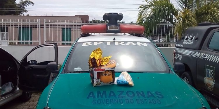 Aceitou ovos de Páscoa de um estranho e foi sequestrado e estuprado; o adolescente foi resgatado