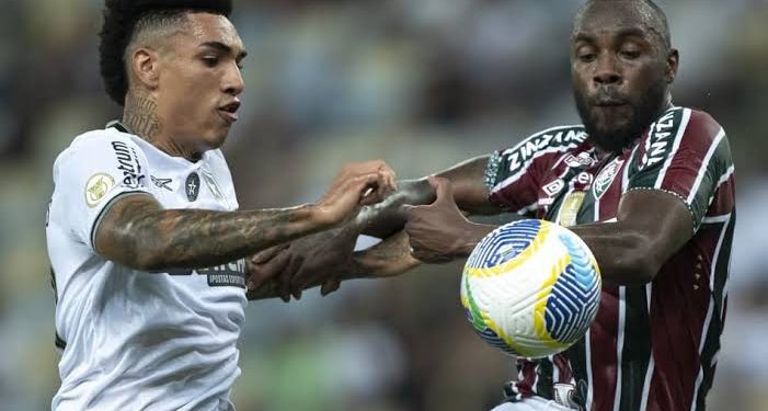 Botafogo vence Fluminense por 2 a 0