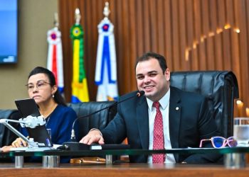 “Não me convidaram, para essa festa pobre…”