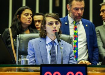 Deputados querem mais políticas públicas para autistas