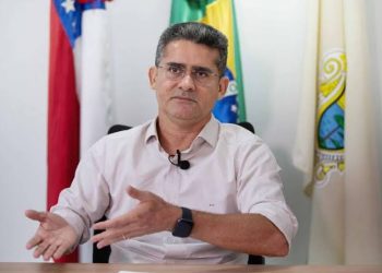 Prefeito decreta luto oficial de 3 dias pela morte do papa