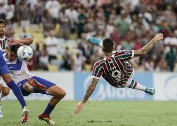 Com golaços de Everaldo, Fluminense goleia o San José pela Sul-Americana