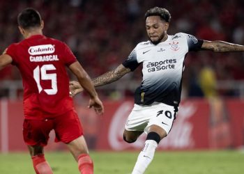 Corinthians arranca empate contra América de Cali e segue vivo na Sul-Americana