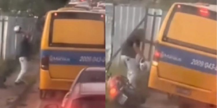 Vídeo: Revoltado, motoqueiro acerta capacete na cabeça de motorista de amarelinho na ZL