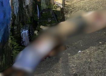 Imagem forte: Pistoleiros matam homens após partida de futebol no Santo Agostinho