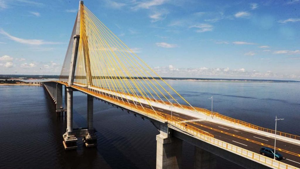 MP investiga suposto risco de desabamento de ponte sobre o Rio Negro
