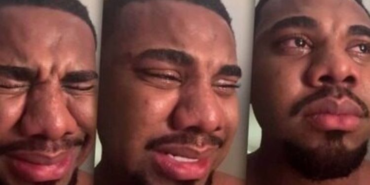 Davi leva 'pé na bund4' da namorada e chora: "não me quer mais"