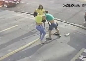 Justiça condena Uber a pagar 10 mil a passageira agredida por motorista em Manaus