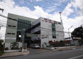 Feto é encontrado em banheiro de hospital