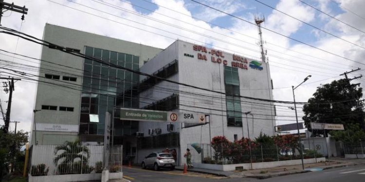 Feto é encontrado em banheiro de hospital