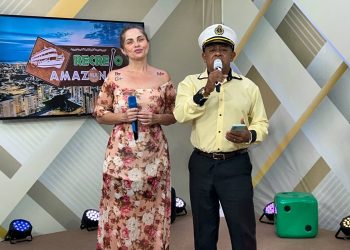 Embarque com muita música MPB e Boi Bumbá com Ianayra no Recreio na Amazônia