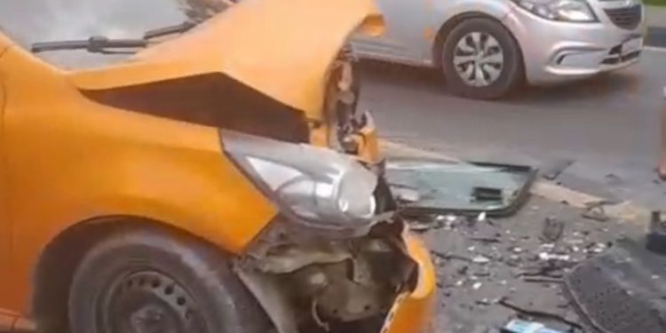 Colisão deixa quatro pessoas feridas. Veja o vídeo