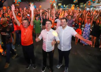 Festa da limpeza – David Almeida encerra celebração do Dia do Gari com grande festa