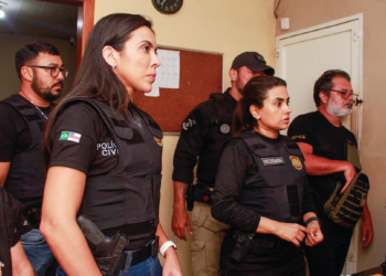 Médico é preso dentro do motel com novinha