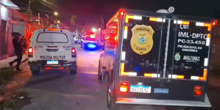 URGENTE: Adolescente é executado em beco no Valparaíso.