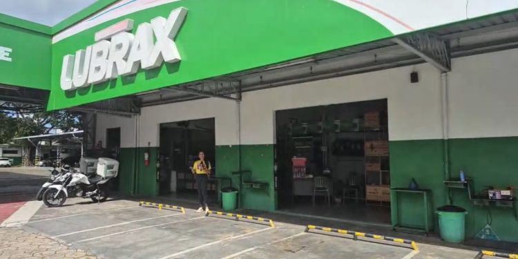 Italux: Especialista em Baterias.