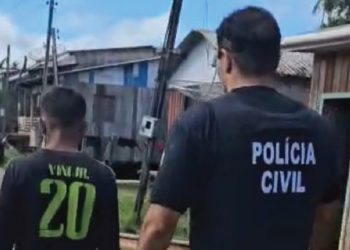 “Foi comprar cigarro” pai é preso por abandonar filho de 8 anos