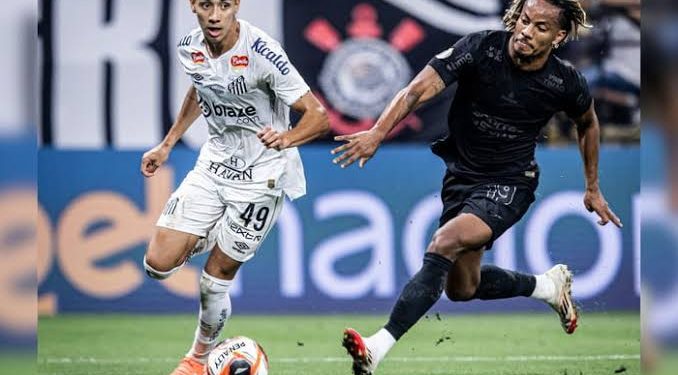Corinthians vence o Santos e segue de olho em Novorizontino