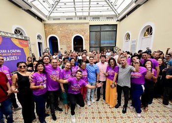 Projeto cultural leva arte a feiras, terminais e praças de Manaus