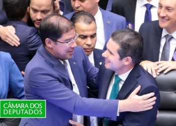 Amazonas terá mais 10 deputados – Vem cá Brasil, deixa eu ler a tua mão, menino…