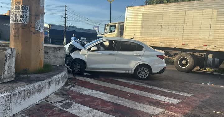 Perseguição e tiroteio no meio da Av. Rodrigo Otávio causa pânico