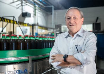 Homenagem a Luiz Carvalho Cruz – Um arquétipo do compromisso com o Amazonas