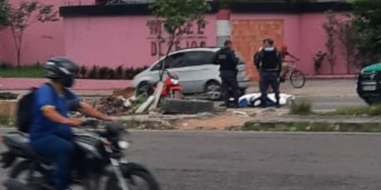 Morreu ao cair no buraco na Av. Camapuã