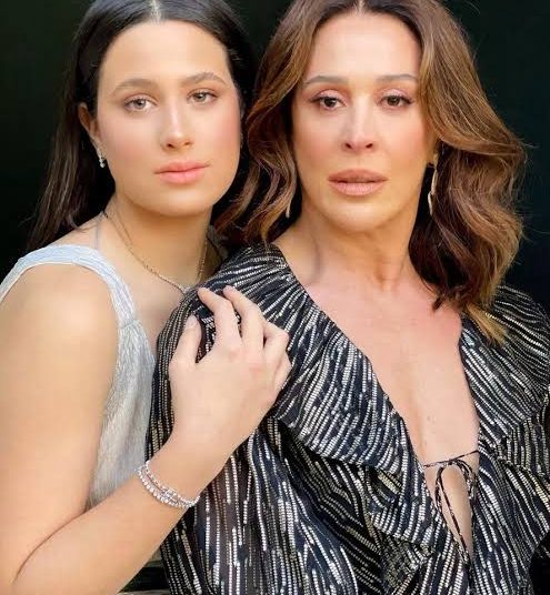 O que uma mãe não faz… – Depois do vibrador, Claudia Raia ‘produziu’ cenário para a filha perder a virgindade