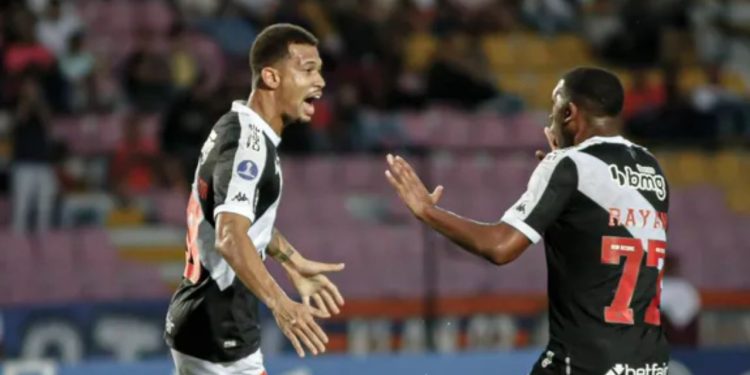 Vasco é goleado de forma vexatória para o Puerto Cabello
