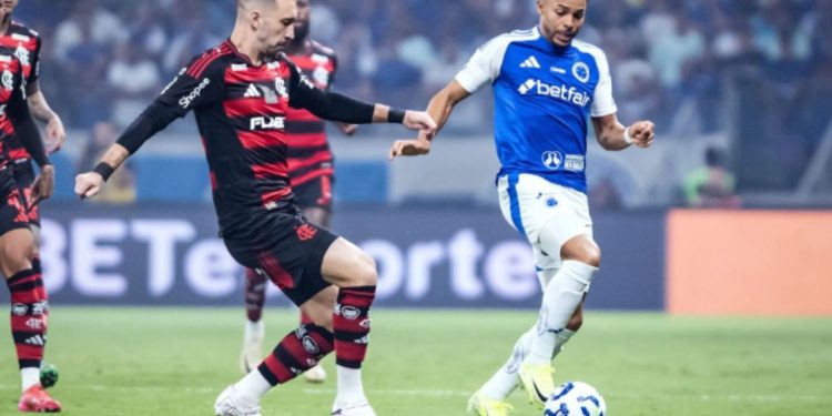 Com gol de Gabigol no final, Cruzeiro vence Flamengo pelo Brasileirão