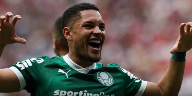 Palmeiras vence o Vasco e briga por liderança; Santos é derrotado