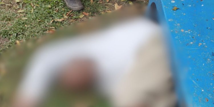 Na praça de Itacoatiara, idoso em situação de rua é encontrado morto