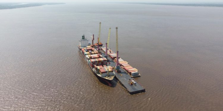 Estiagem 2025: Marinha autoriza operação emergencial preventiva do Grupo Chibatão em Itacoatiara