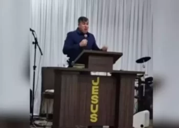 Tragédia! Pastor morre durante pregação