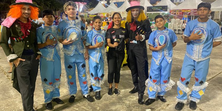 43° FESTIVAL FOLCLÓRICO DO PARQUE 10.