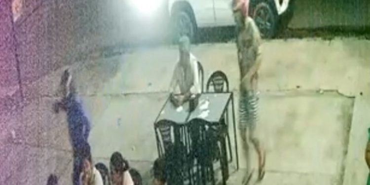 Vídeo revoltante. Assaltantes fazem “a limpa” em lanchonete na Av. Itaúba