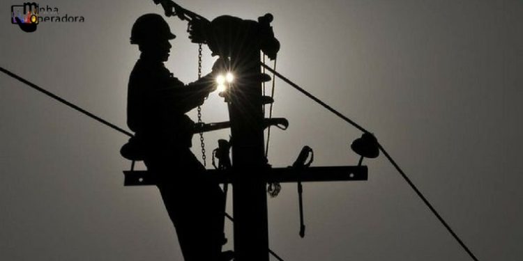 Atenção! Confira os bairros que vão ficar sem luz na quarta (25)