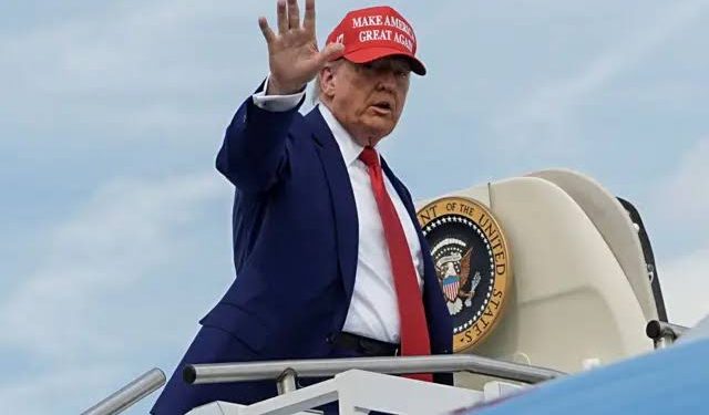 EUA entram na guerra bombardeando o Irã