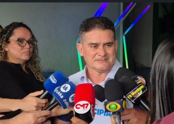 Prefeito David Almeida realiza abertura oficial das ‘Municipíadas 2025’ na arena Amadeu Teixeira