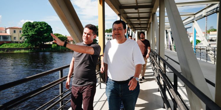 Ao lado de Eduardo Braga, David Almeida anuncia construção do novo porto da Manaus Moderna