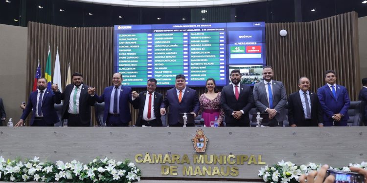 Só este ano, vereadores de Manaus já gastaram R$ 5 milhões do ‘Cotão’