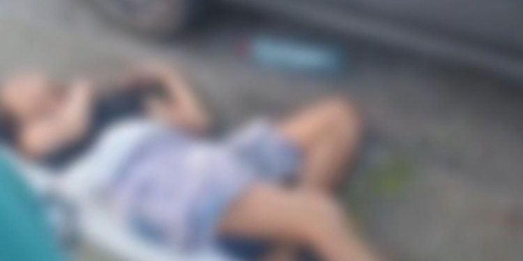 Vídeo mostra jovem agonizando até a morte e outras duas pessoas ficam feridas após atropelamento. Veja