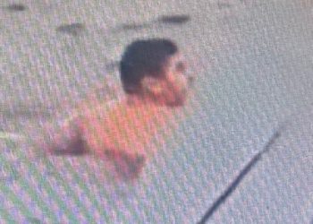 Canoa vira e idosos morrem afogados