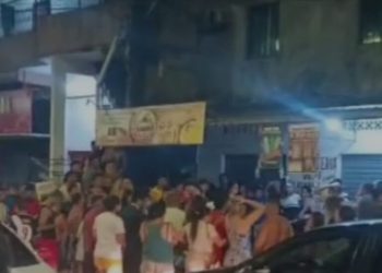 Ataque brutal termina em dois homens mortos na Compensa. Veja o vídeo