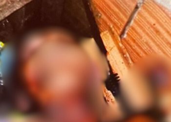 IMAGEM FORTE: Idoso é achado morto com corte profundo no pescoço em Manaus