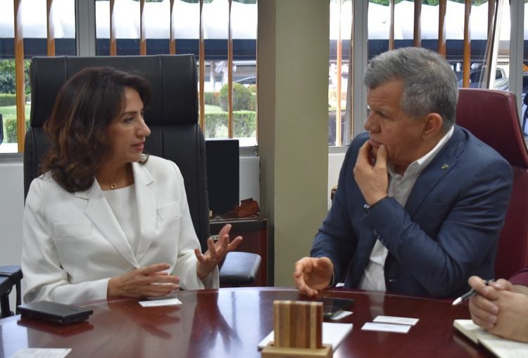 Suframa recebe comitiva da Missão Comercial Peru-Brasil para fortalecer integração logística e negócios