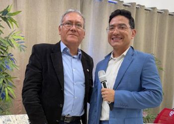 Economista José Altamir Barroso e o empresário Carlos Vasconcelos no Sala Vip