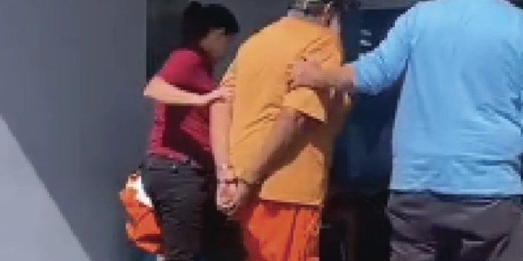 Valentão espancou ex-mulher com socos no rosto e puxões de cabelo após encher o c… de cana