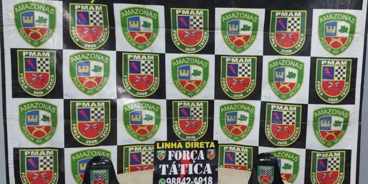 Pilantra corre ao perceber chegada da polícia e deixa revólver cair